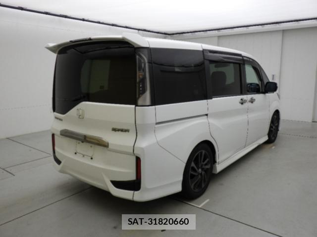 Honda e 2021-02 8216443-1