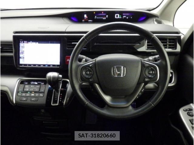 Honda e 2021-02 8216443-2