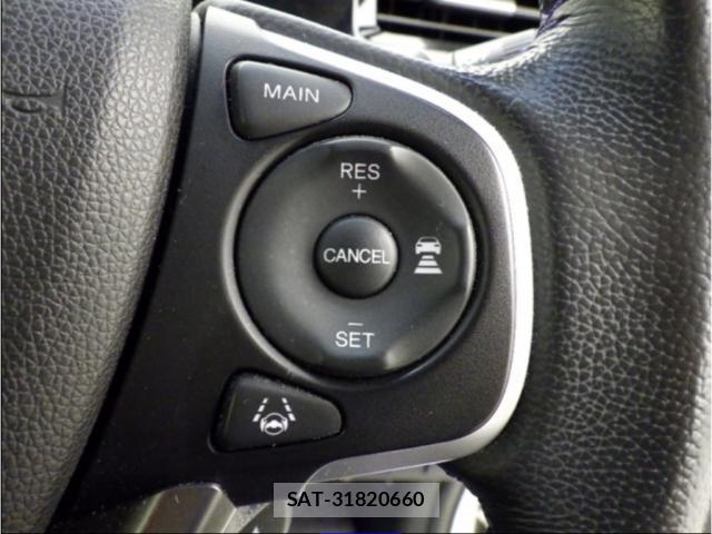 Honda e 2021-02 8216443-4
