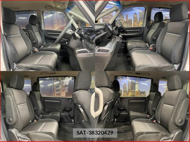 Honda e 2019-07 8216831-6