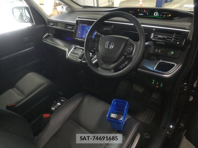 Honda e 2021-09 8216990-2