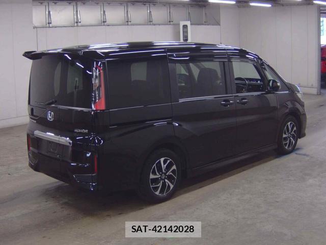 Honda e 2021-07 8217030-1