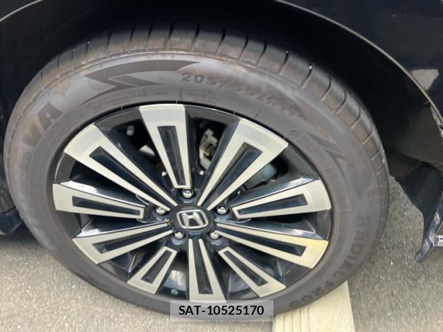 Honda e 2023-09 8217162-12