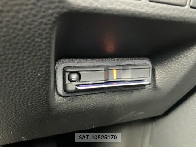 Honda e 2023-09 8217162-19