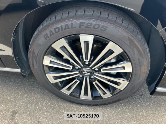 Honda e 2023-09 8217162-4