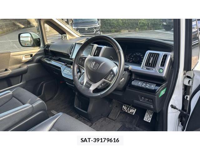 Honda e 2013-09 8217248-17