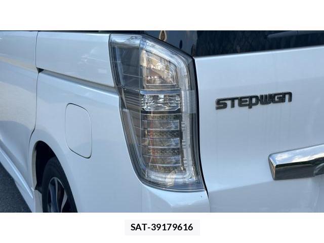 Honda e 2013-09 8217248-18