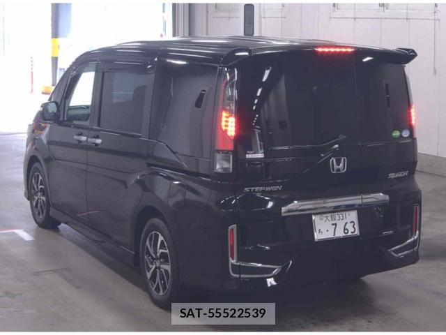 Honda e 2018-11 8217347-3
