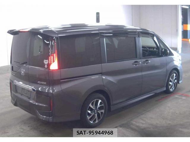 Honda e 2021-07 8217349-1