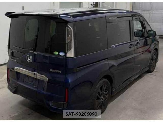 Honda e 2019-09 8217381-4