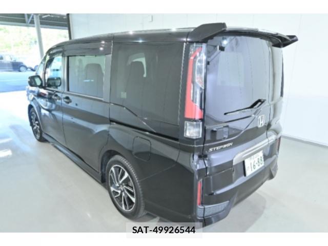 Honda e 2022-01 8217439-1