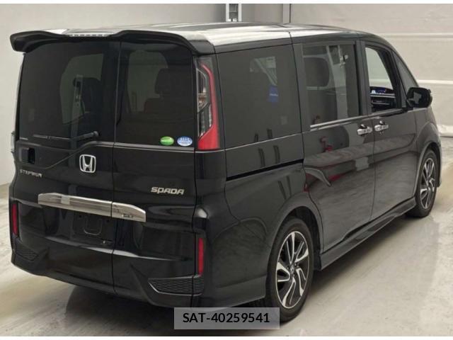 Honda e 2015-09 8217547-1
