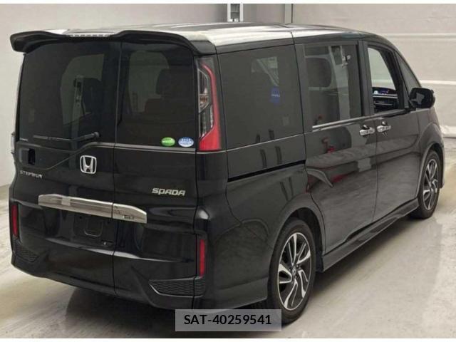 Honda e 2015-09 8217547-4