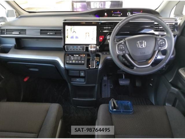Honda e 2021-12 8217559-2