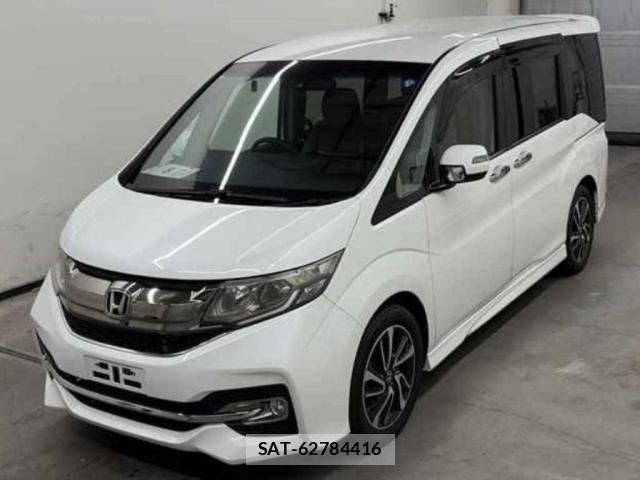 Honda e 2015-07 8217581-2