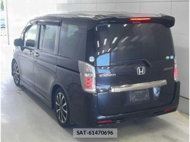 Honda e 2012-07 8217735-2