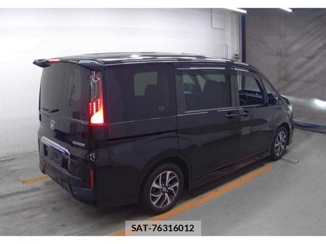 Honda e 2021-12 8217891-1