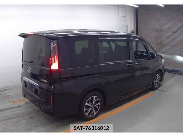 Honda e 2021-12 8217891-4