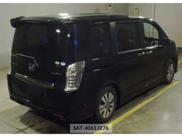 Honda e 2013-09 8217931-4