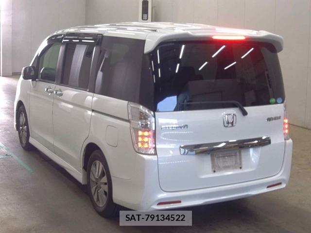 Honda e 2014-09 8217954-4