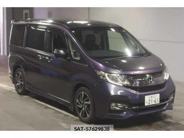 Honda e 2016-04 8218111-3