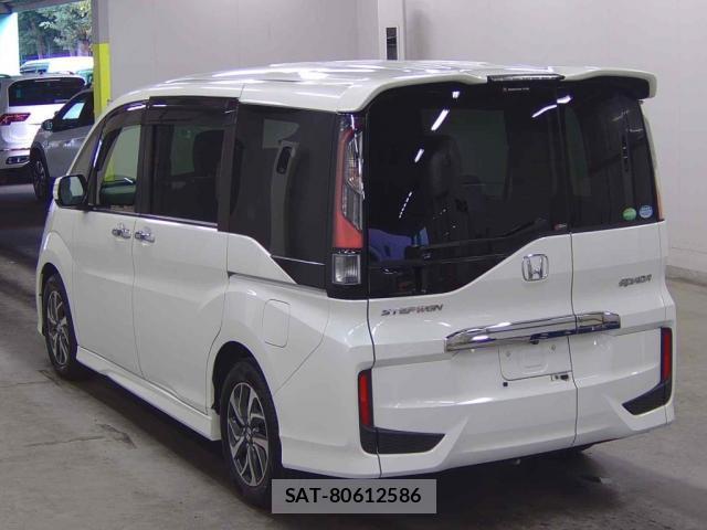 Honda e 2017-05 8218121-4