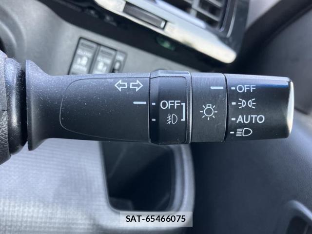 Honda e 2017-04 8218517-15