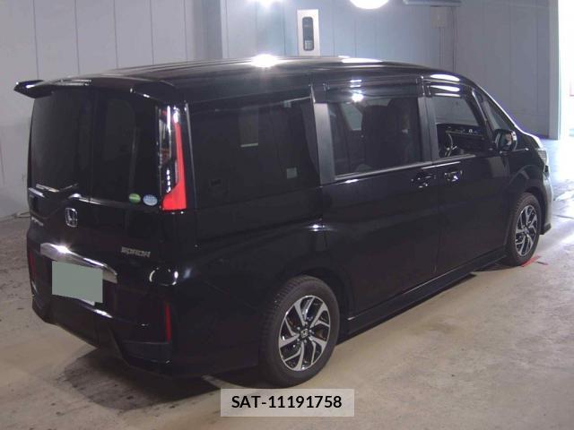 Honda e 2018-03 8218963-1