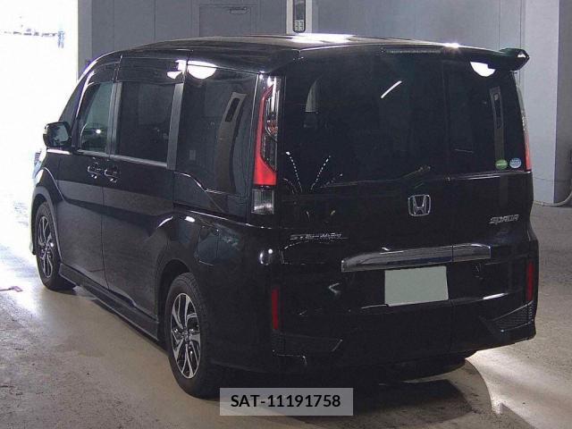 Honda e 2018-03 8218963-4