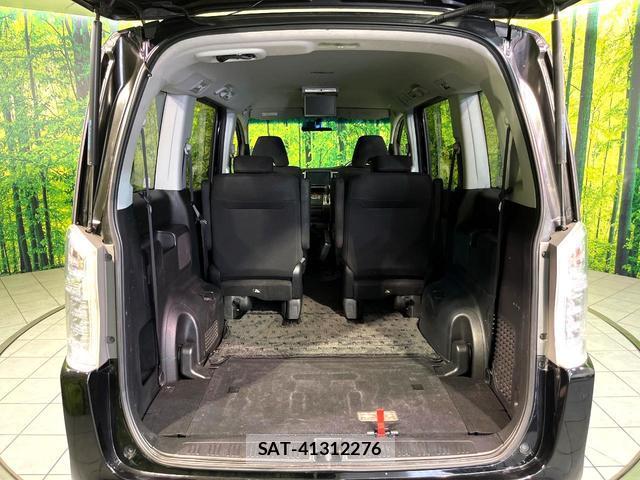 Honda e 2014-03 8219074-10