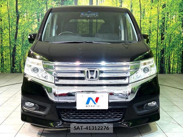 Honda e 2014-03 8219074-14