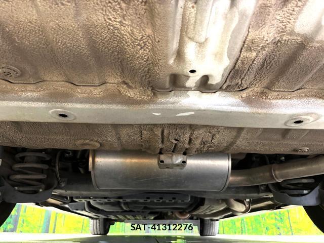 Honda e 2014-03 8219074-19
