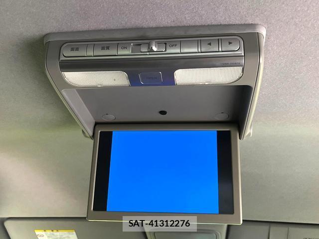 Honda e 2014-03 8219074-4