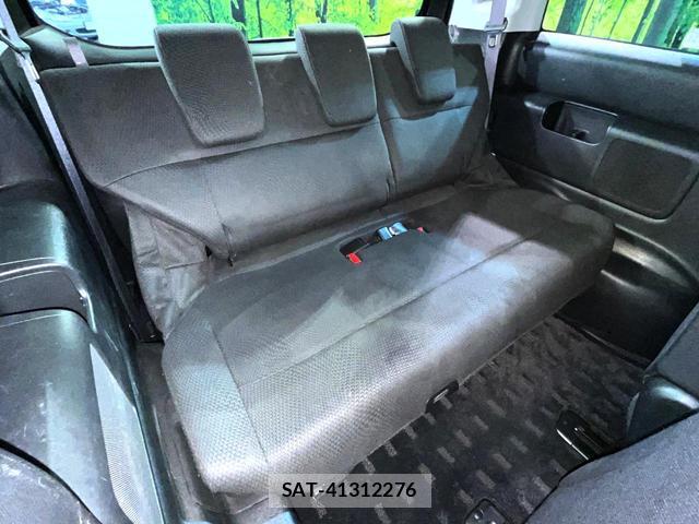 Honda e 2014-03 8219074-9