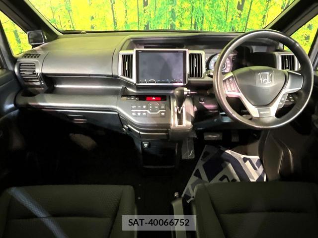 Honda e 2013-02 8219128-1