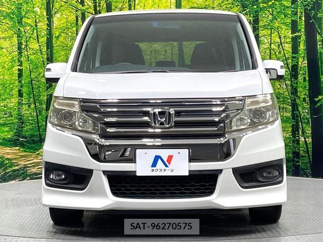 Honda e 2012-09 8219417-15
