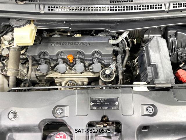 Honda e 2012-09 8219417-17
