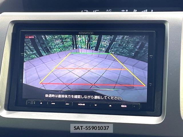 Honda e 2014-03 8219525-3
