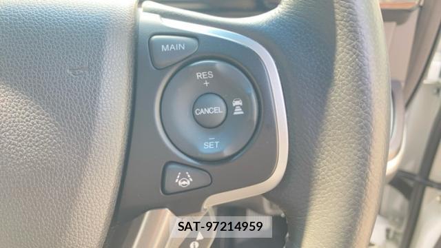 Honda e 2021-10 8219795-11