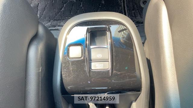 Honda e 2021-10 8219795-14