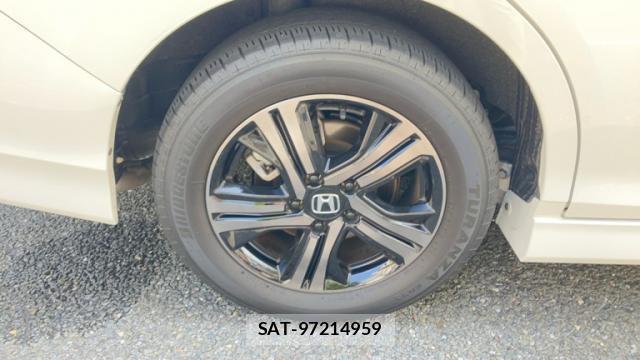 Honda e 2021-10 8219795-4