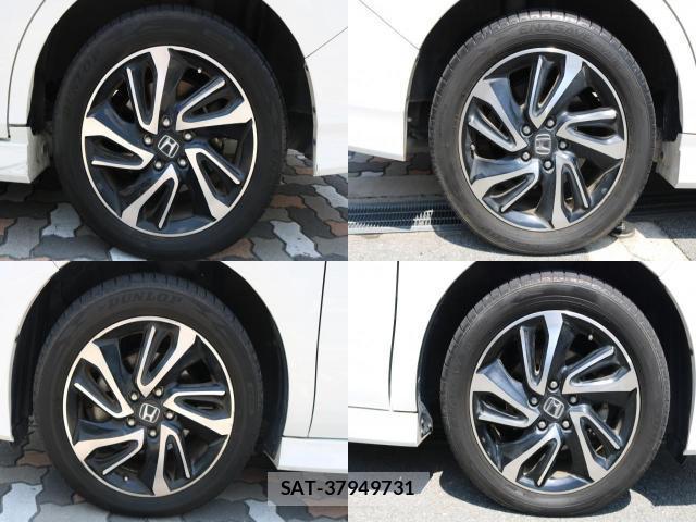 Honda e 2016-10 8221215-8