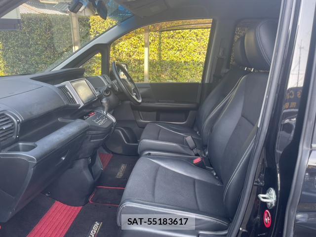 Honda e 2013-01 8221388-10