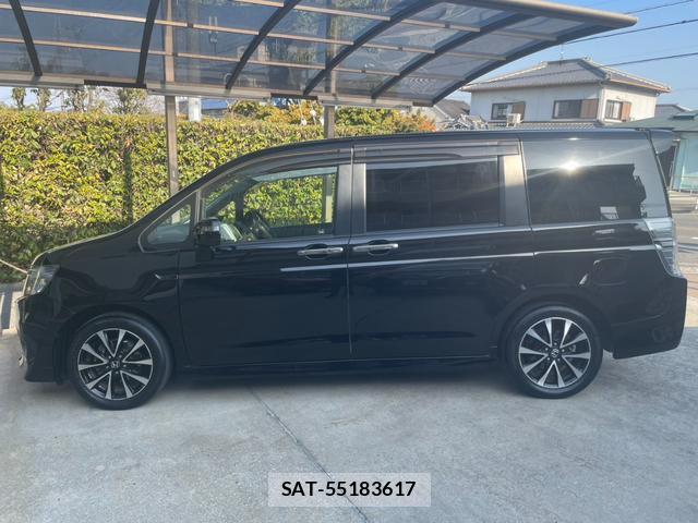 Honda e 2013-01 8221388-4