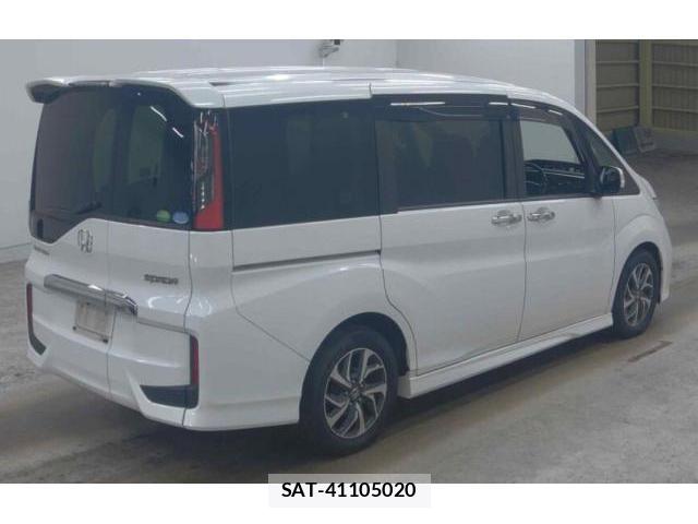 Honda e 2017-02 8221815-2