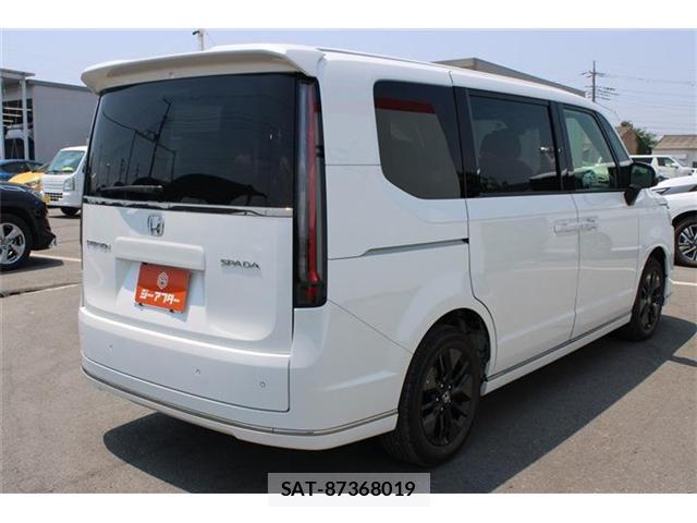 Honda e 2025-10 8221999-11