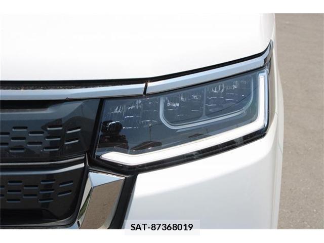 Honda e 2025-10 8221999-17