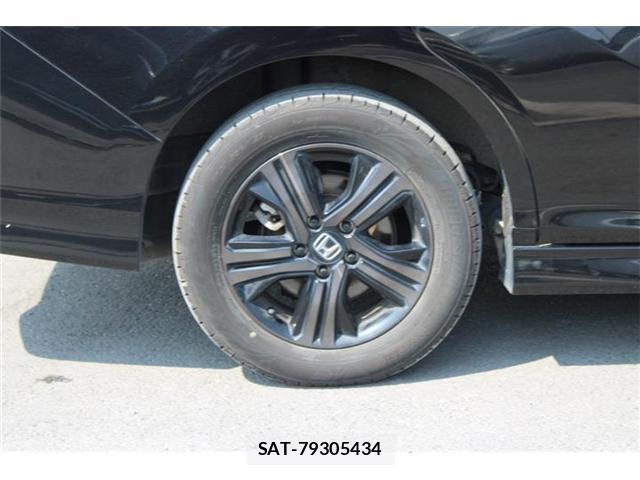 Honda e 2019-07 8222001-14