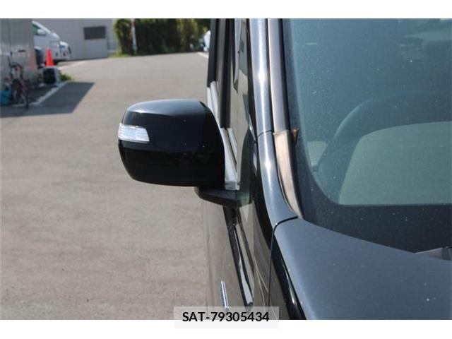 Honda e 2019-07 8222001-19