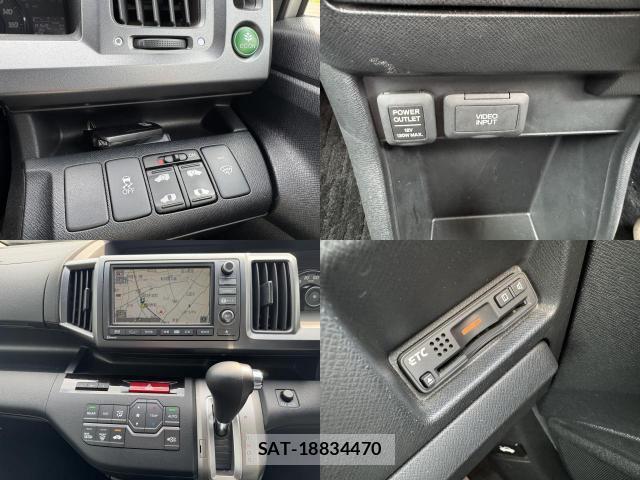 Honda e 2010-06 8222458-15